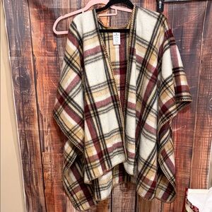 Woolrich Plaid Poncho Cape in Cream, Brown &‎ Burgundy